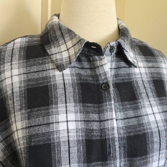 Shein Curve Blk/White Plaid FlannelPositive Vitality Button Down Shirt, NWOT, 1X - Picture 2 of 7